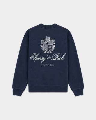 Emmett Club Script Crewneck in Dark Navy features a small white script on the left chest, inspired by vintage sweatshirts for a timeless, sporty & rich style.