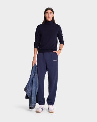 Serif Logo Sweatpant - Navy/White