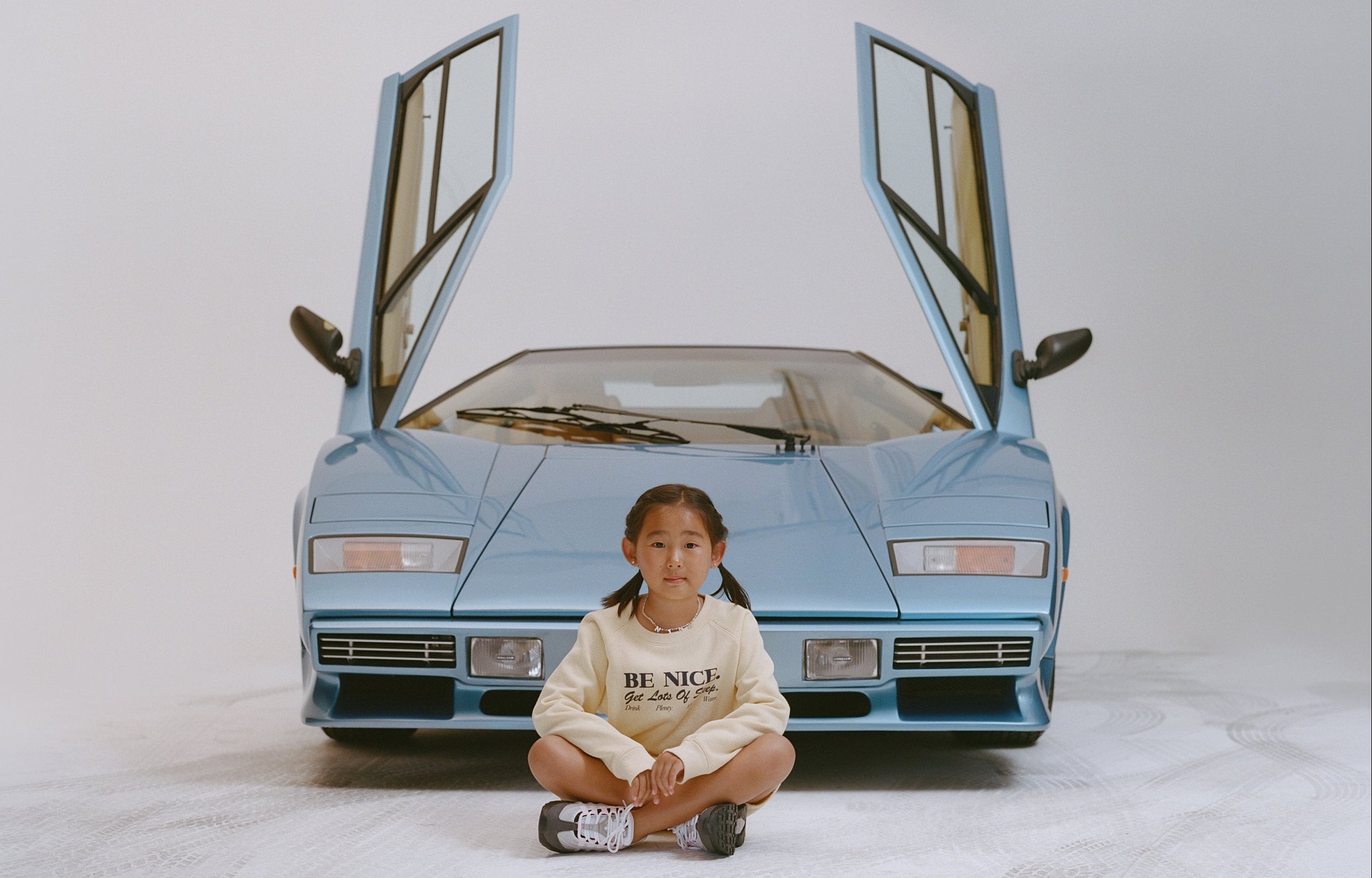 【hello hello】sporty&rich  Sporty & Rich | Official Website
