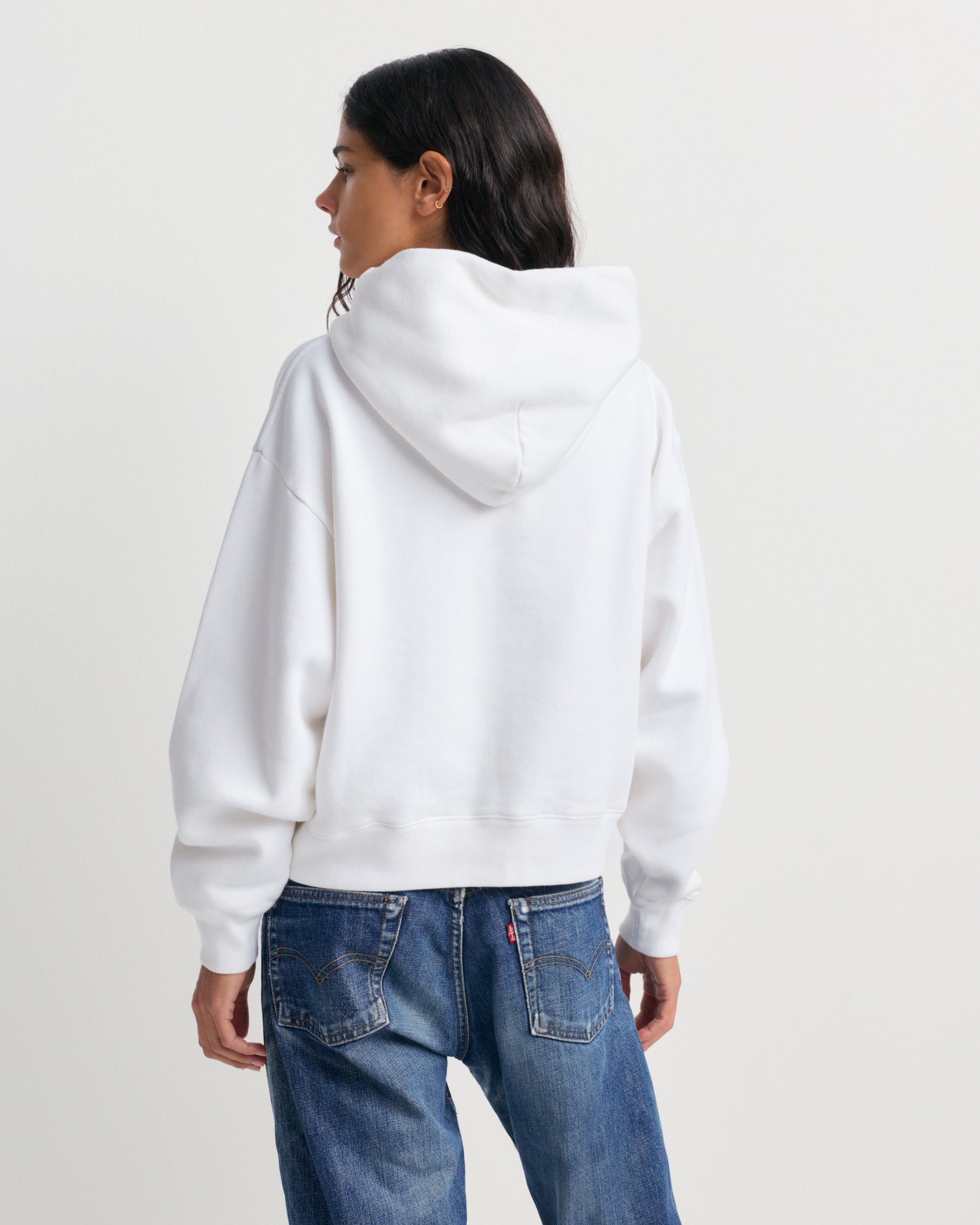 Sweatshirts – Sporty & Rich