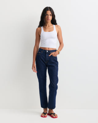 Straight Jean - One Wash: dark blue straight-leg denim jeans with five pockets, made in Italy, shown flat on a white background.