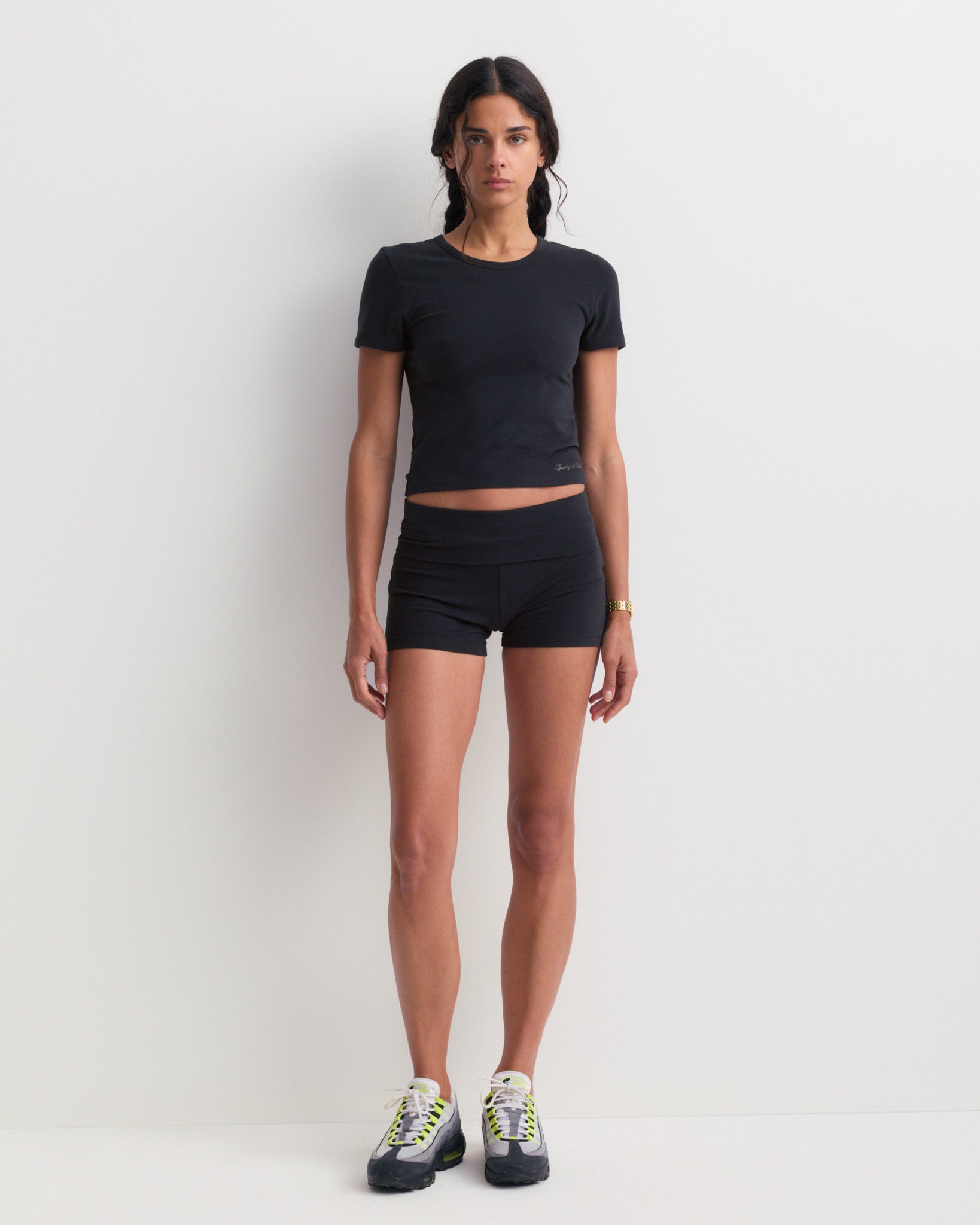 Vanessa Signature Logo Comfort Baby Tee - Black – Sporty & Rich