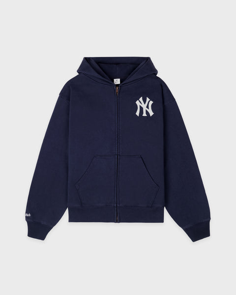 HERITAGESERIFZIPHOODIE-
