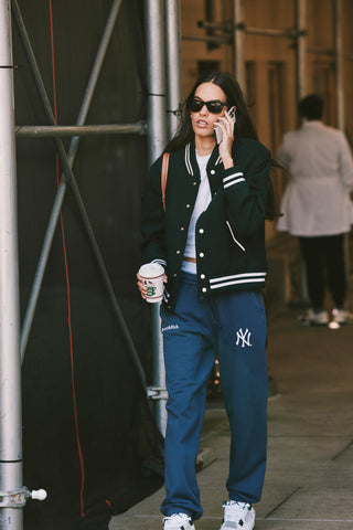 Yankees Serif Sweatpant - Navy/White