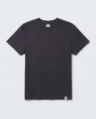 Bold Runner Essential Tee - Faded Black