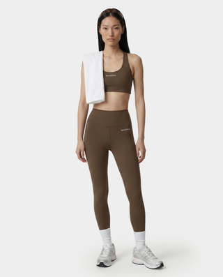 Serif Logo Legging - Sand