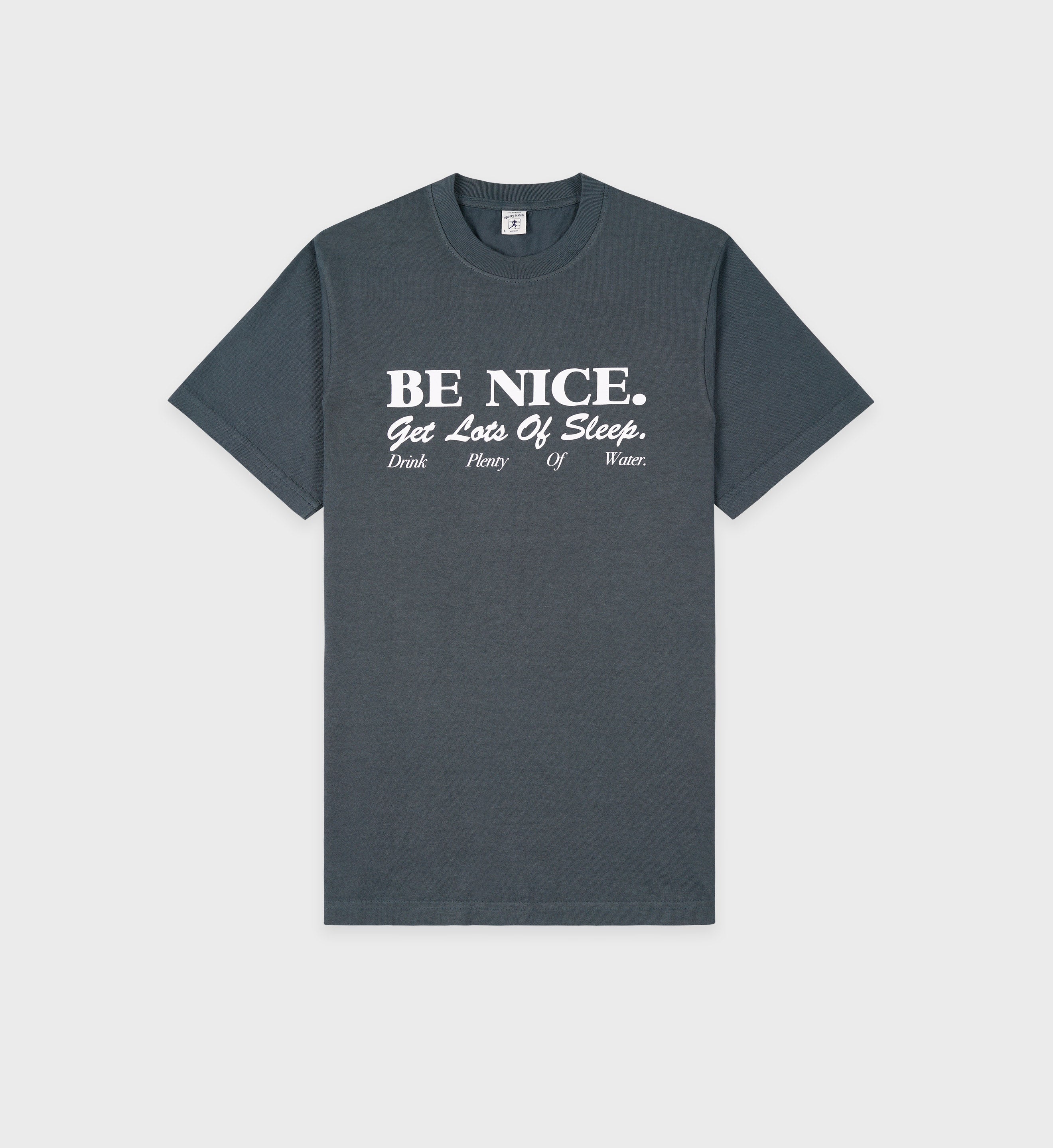Be Nice T-Shirt - Slate/White – Sporty & Rich