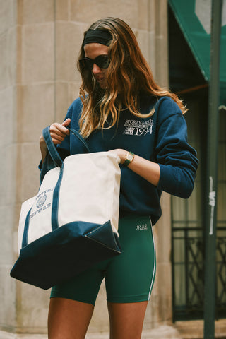 Finish Line Crewneck - Navy/White