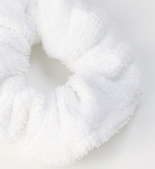 Scrunchy - White