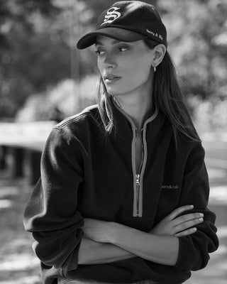 Serif Logo Polar Quarter Zip - Merlot